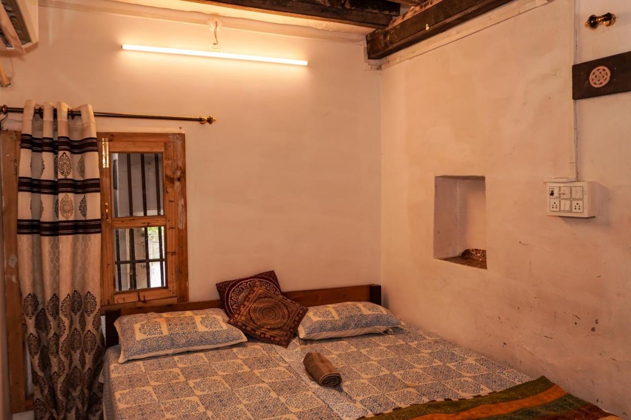 Narayana Haveli Varanasi Exterior foto